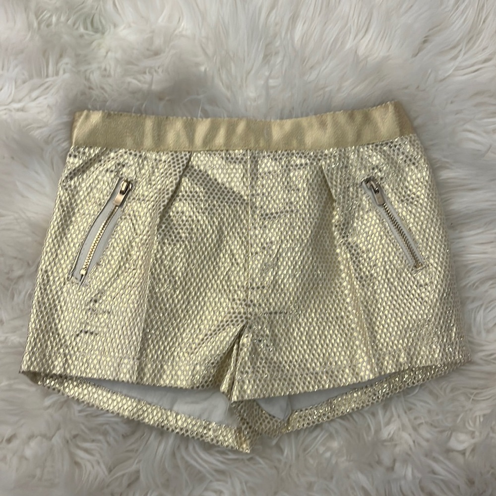 Kids metallic gold shirt & shorts - Picture 5 of 9